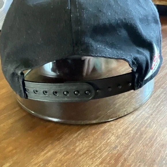 Toronto Raptors Hat Basketball Snap Back Baseball Hat Black Red Embroidered - Picture 4 of 6